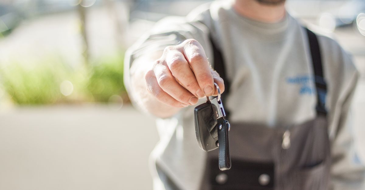 Hyundai car key fob — Sepulveda Blvd Locksmith